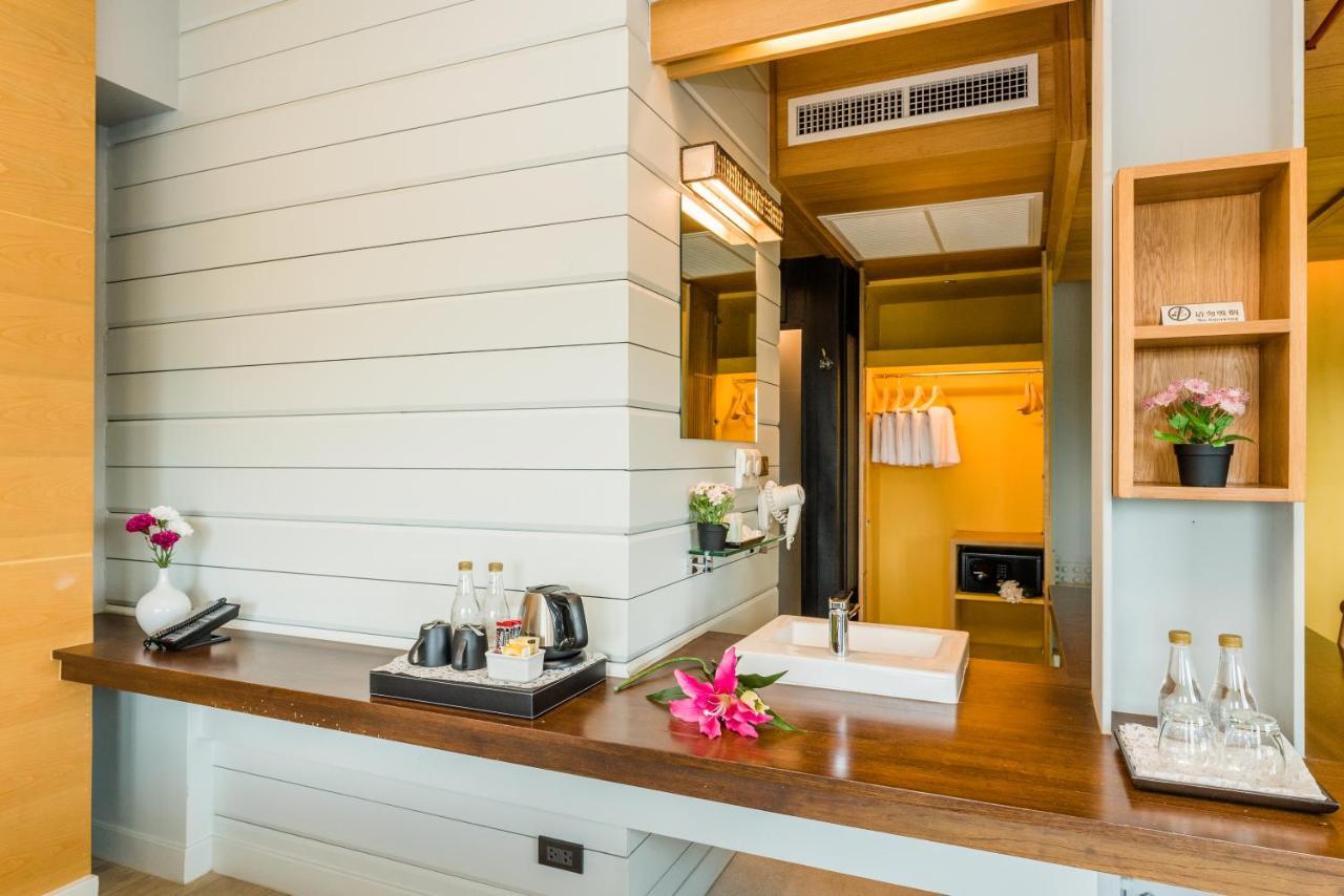 Hotel Dang Derm In The Park Khaosan
