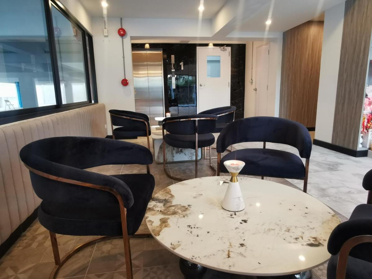 Abc@48 & Service Khách sạn hẻo lánh Bangkok