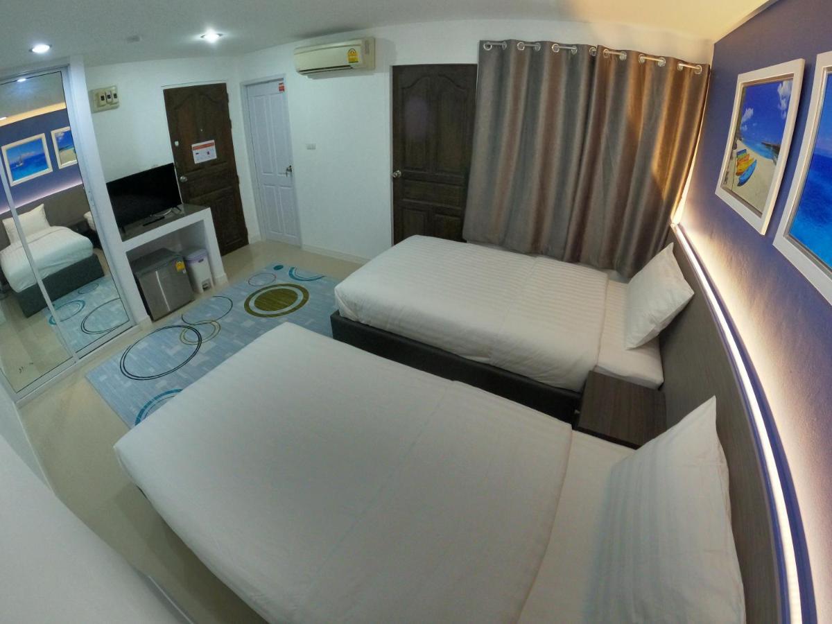 Khách sạn Poonsuk Place *