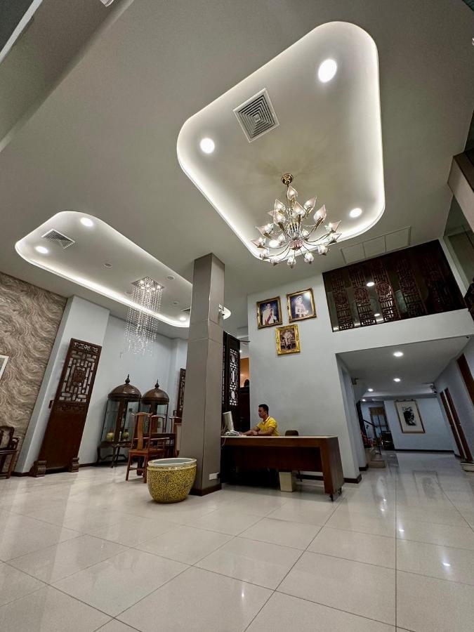 August Residencia 3* Bangkok