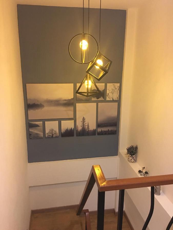 Asrama Tree​ For​ Rest​ Poshtel Bangkok