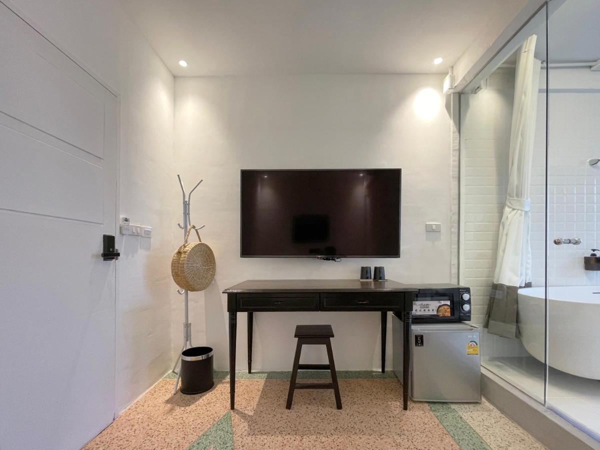 Chatel Bkk Hostel Bangkok