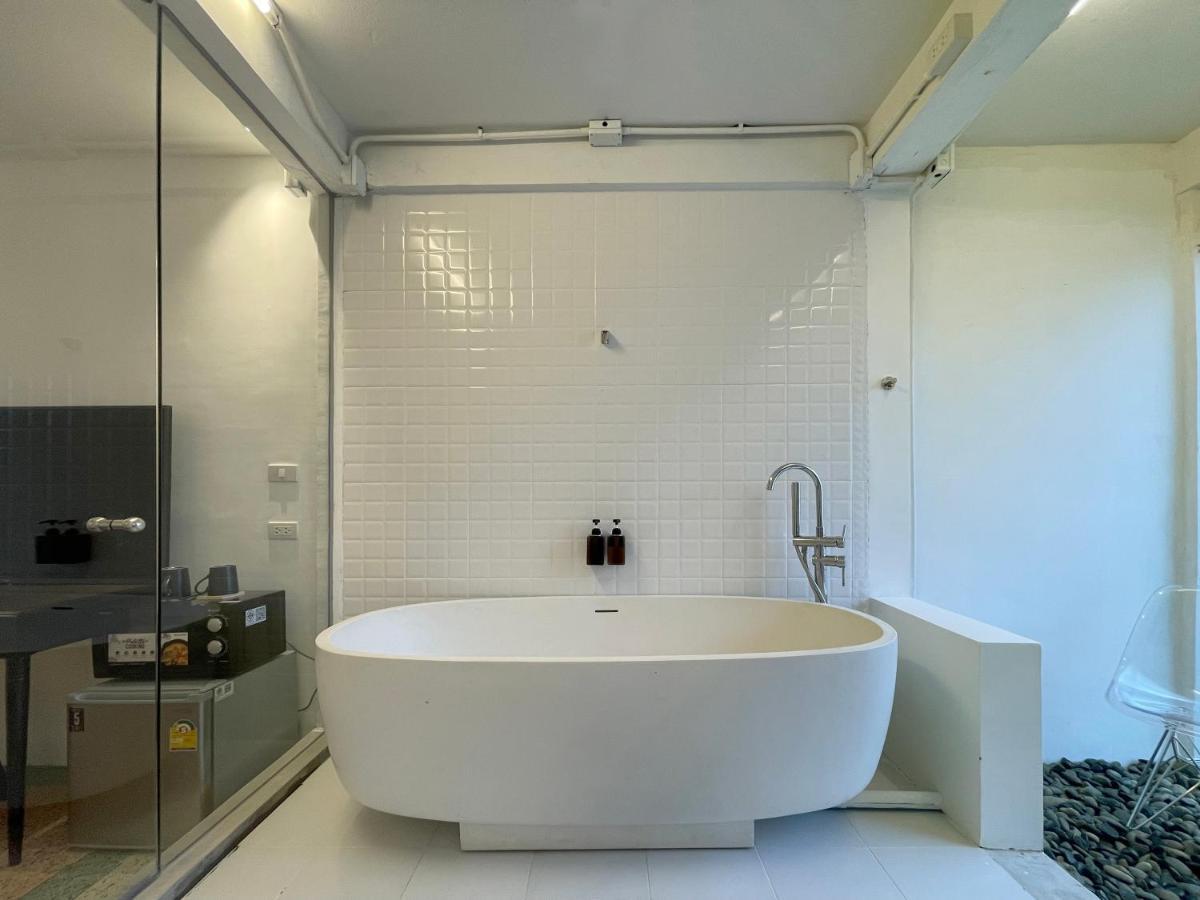 Chatel Bkk Hostel Bangkok