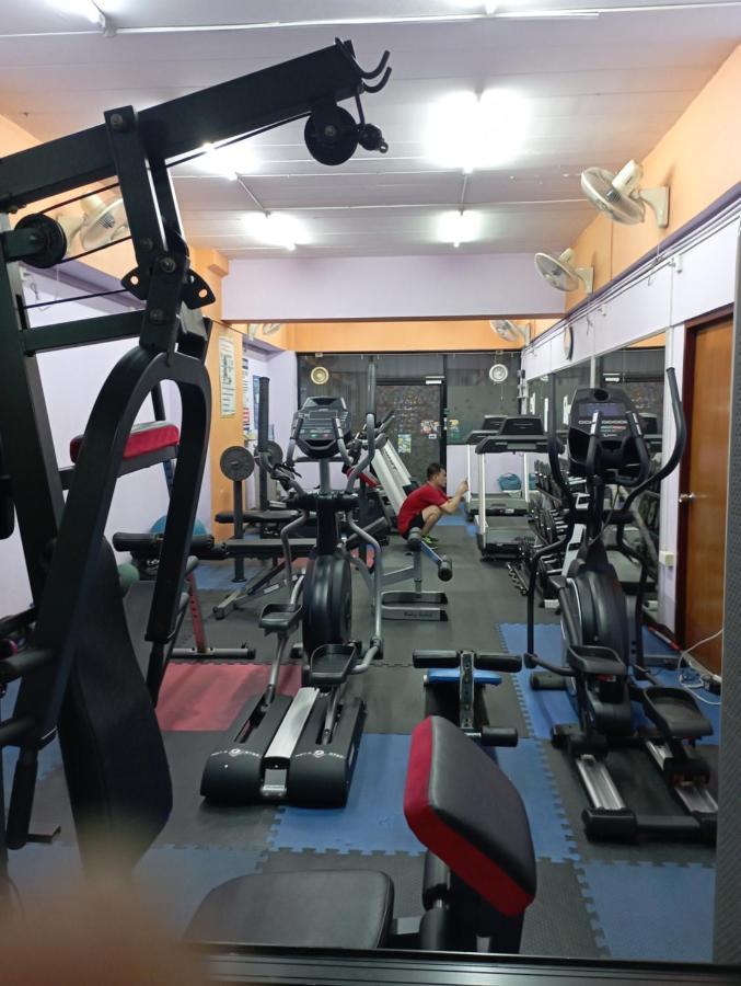 Skb Mansion Close To Mrt In Hua Apartamento