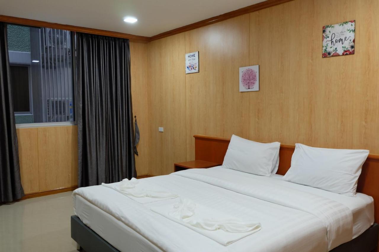 Grannylla Ramkhamhaeng Hotel