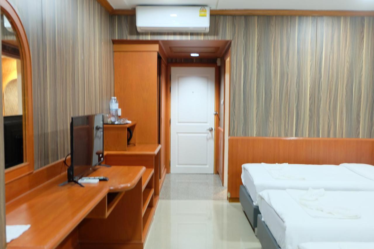 Grannylla Ramkhamhaeng Bangkok