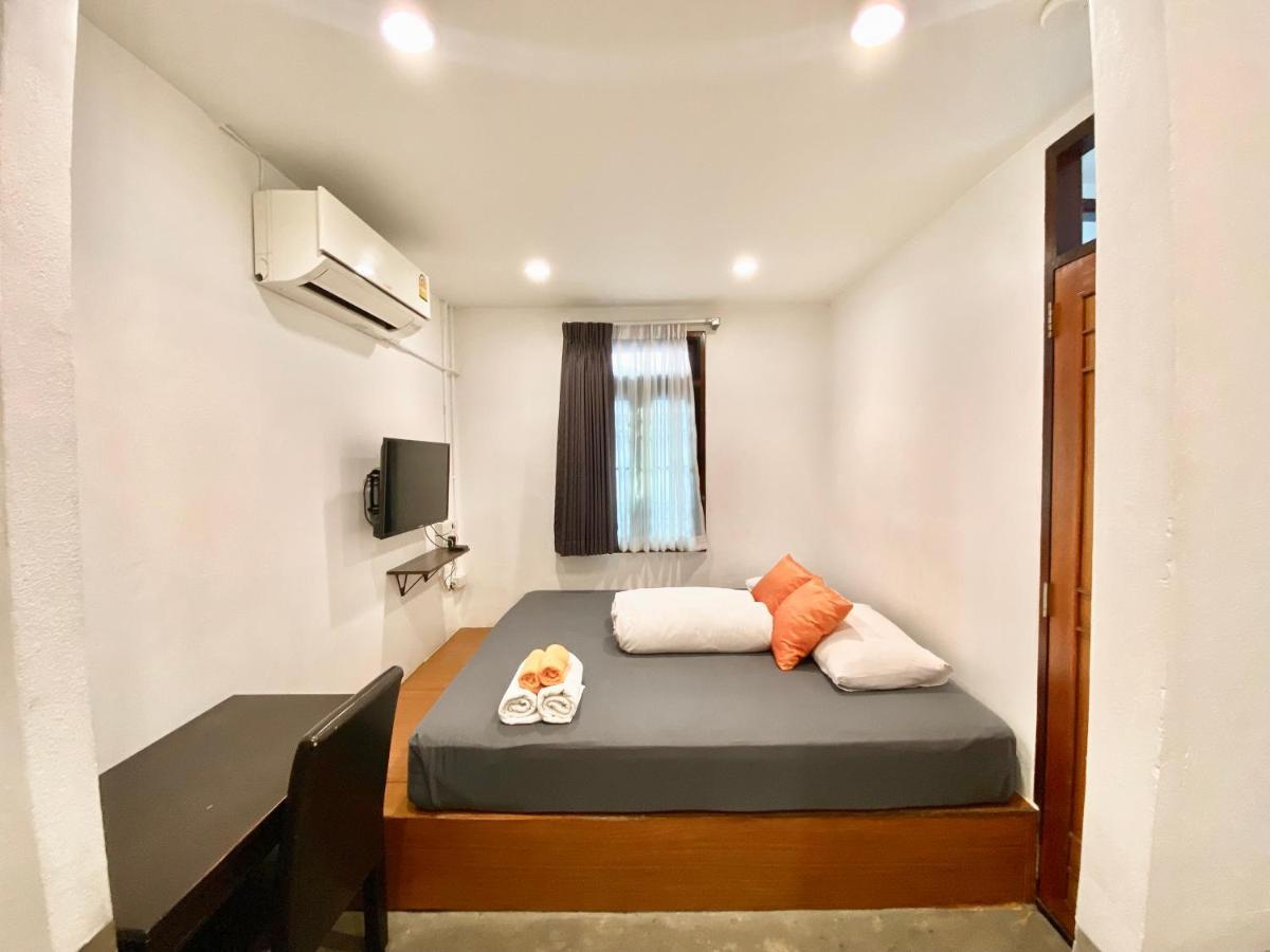 Hostel Tiny Taladnoi *