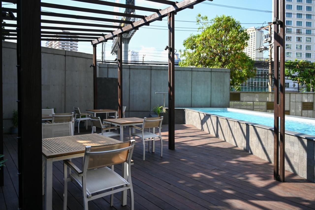 Maduzi Hotel, Bangkok