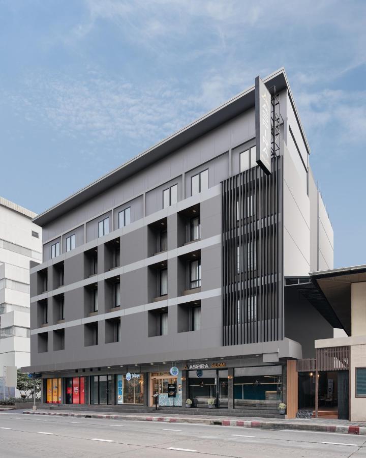 Aspira Gems Center Silom 4*