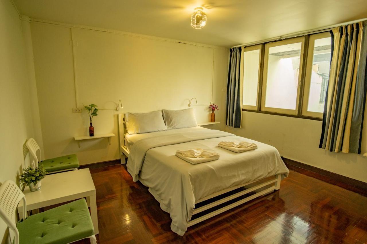 Home16 Sukhumvit16 Bangkok