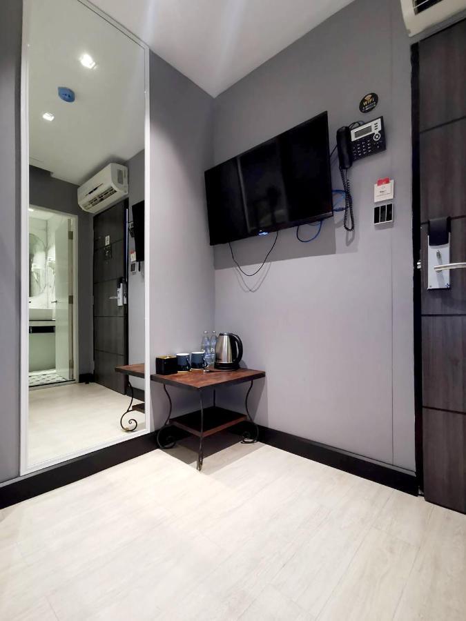 Homie & Cafe Hotel 3*