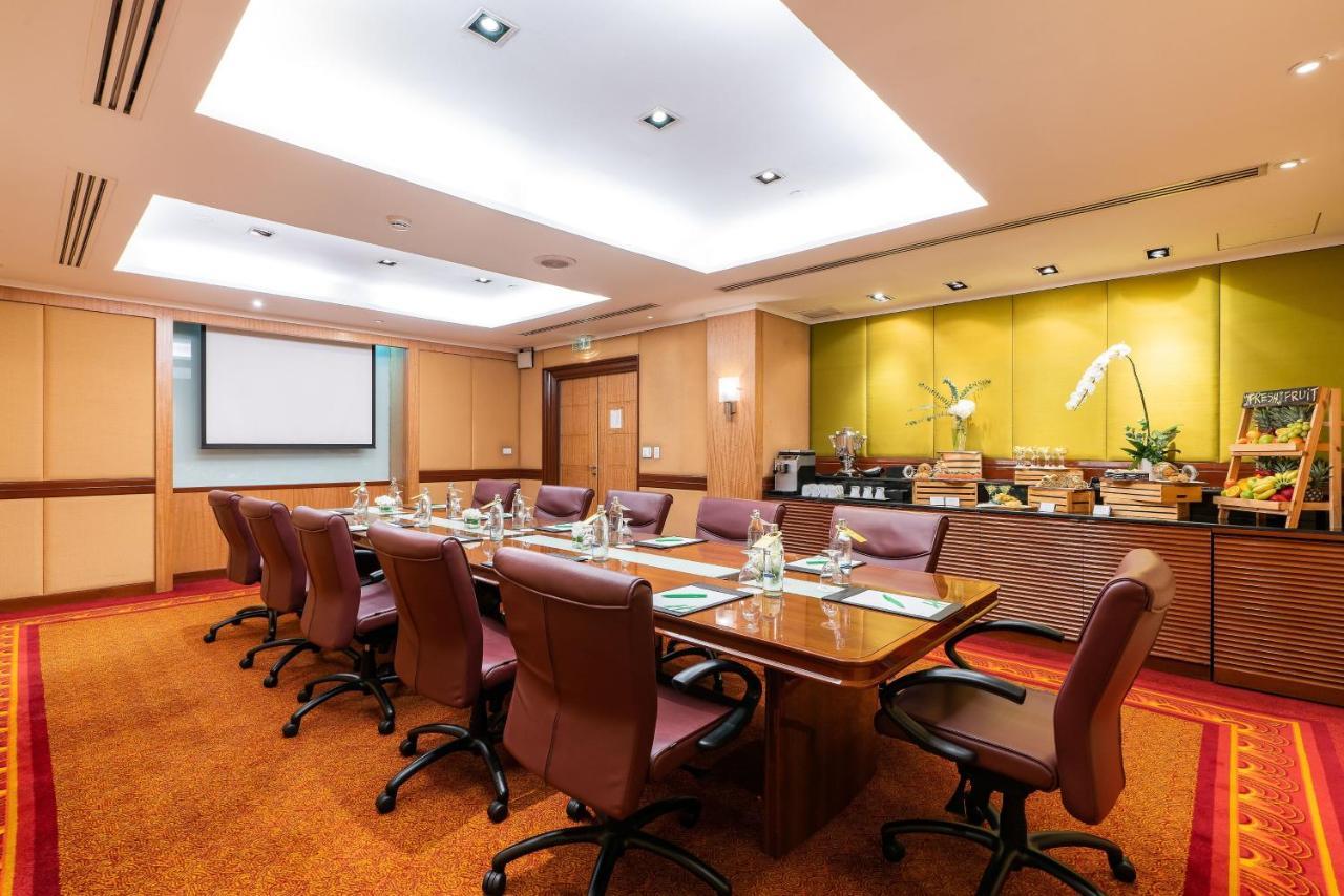 Silom By Ihg 4*