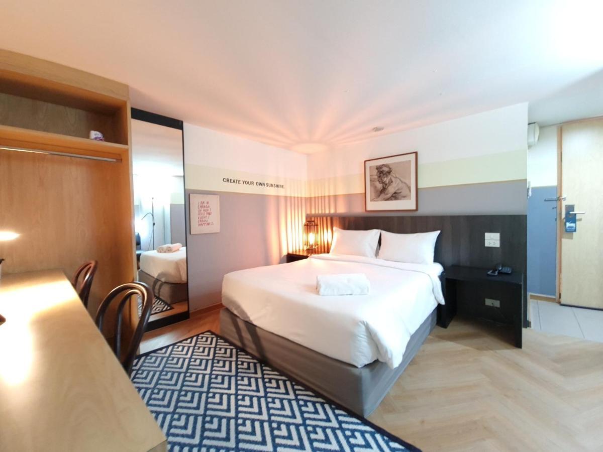 Hotel Somewhere To Escape - Hometel 3*