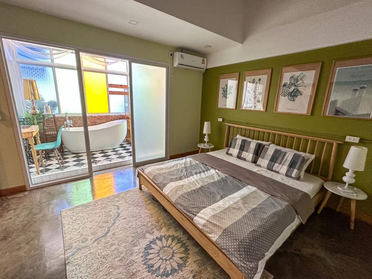 Gasthuis T-house Bkk 2floors Near Bts With Swimming Pool And Free Wifi Bangkok