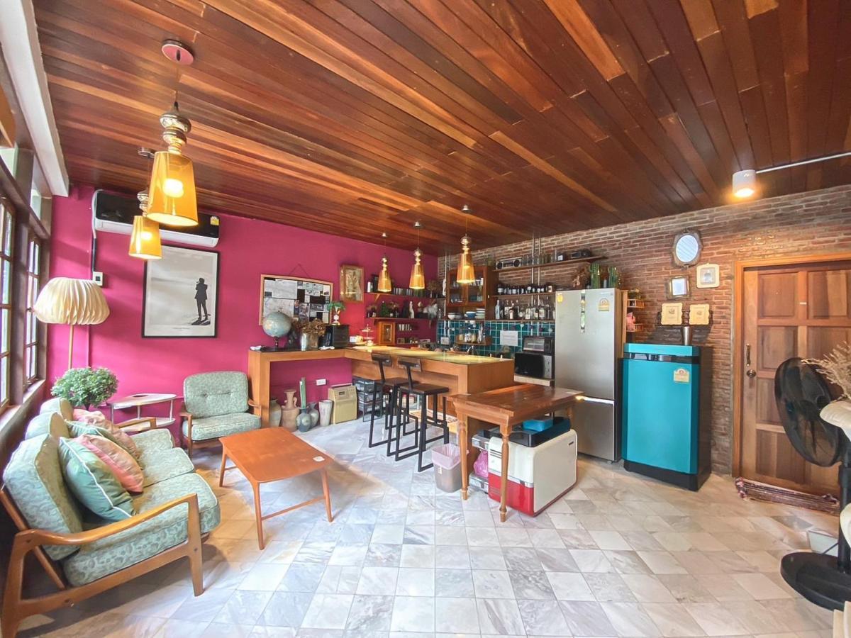 T-house Bkk 2floors Near Bts With Swimming Pool And Free Wifi Gasthuis Bangkok