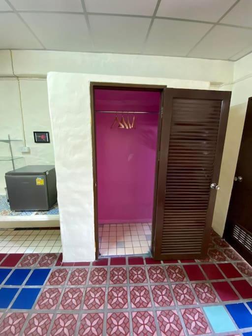 Apartment Ratanawong Place 301 *