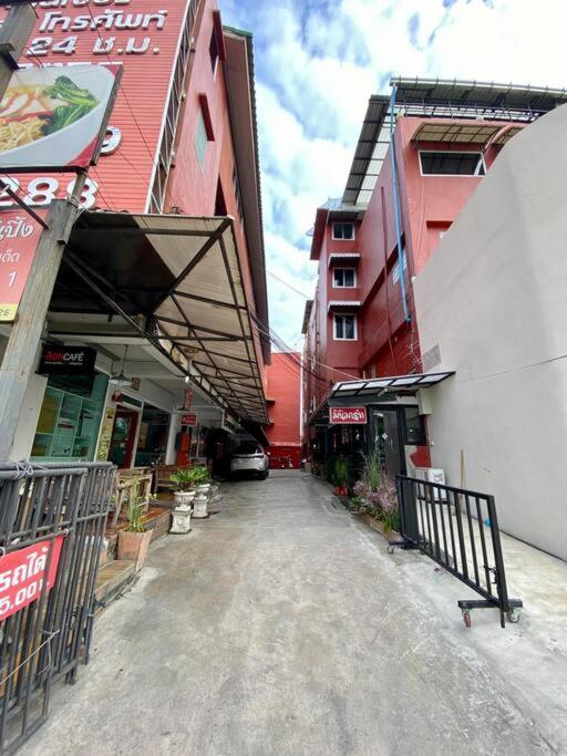 Apartment Ratanawong Place 553 Bangkok