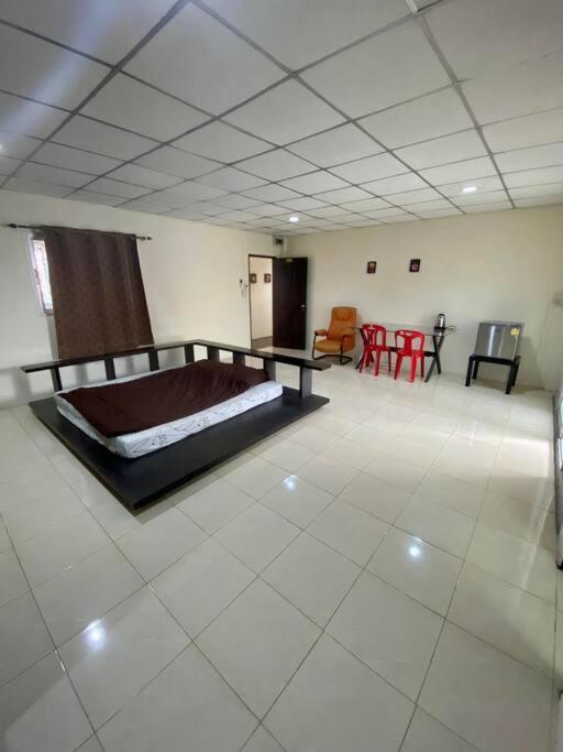 Apartamento Ratanawong Place 523 *