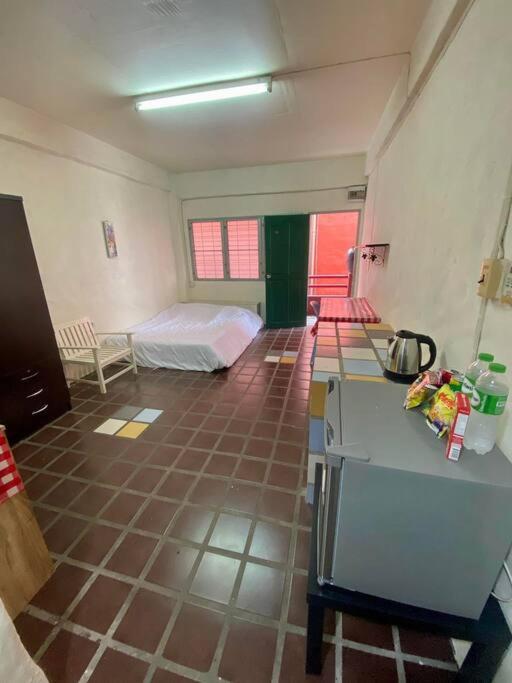 Ratanawong Place 514 Apartment *