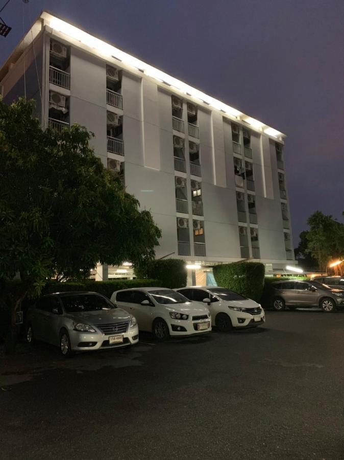 Synsiri Ladprao 130 Leilighet Bangkok