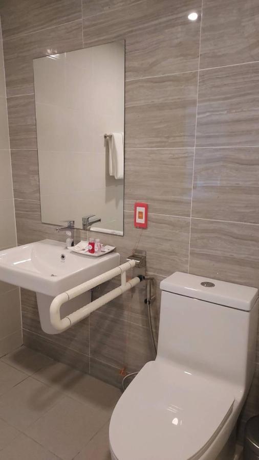 Wellness & Sukhumvit 107 4*