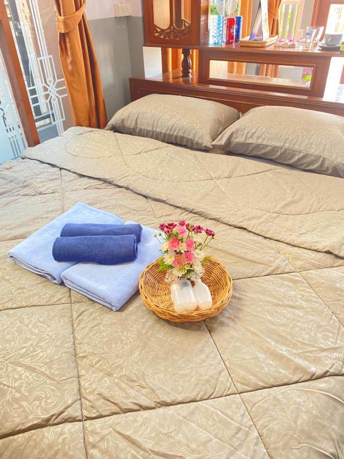 Apartemen Kp. เพลส หลวงแพ่ง *