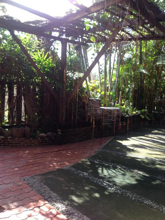 Ruanthai And Resort Bangkok