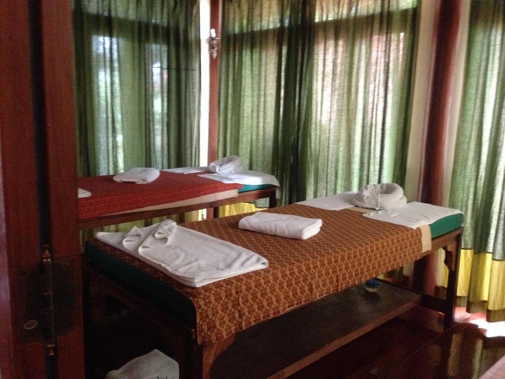 Ruanthai And Resort Bangkok