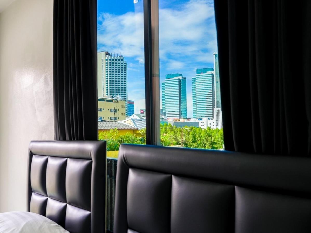 Khách sạn hẻo lánh Suksomboon Bangkok