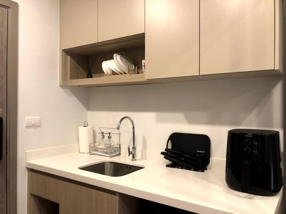 Nest Sukhumvit71 Bts - Pool, Fitness, Parking, Wifi * Bangkok