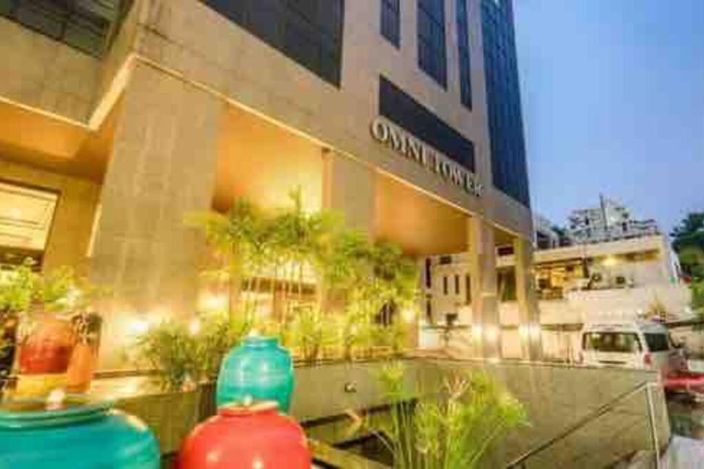 Apartment Selfcheckin Omni Tower Sukhumvit4 Nana Asoke Bts Mrt Hispeed Wifi Pool&gym Bangkok