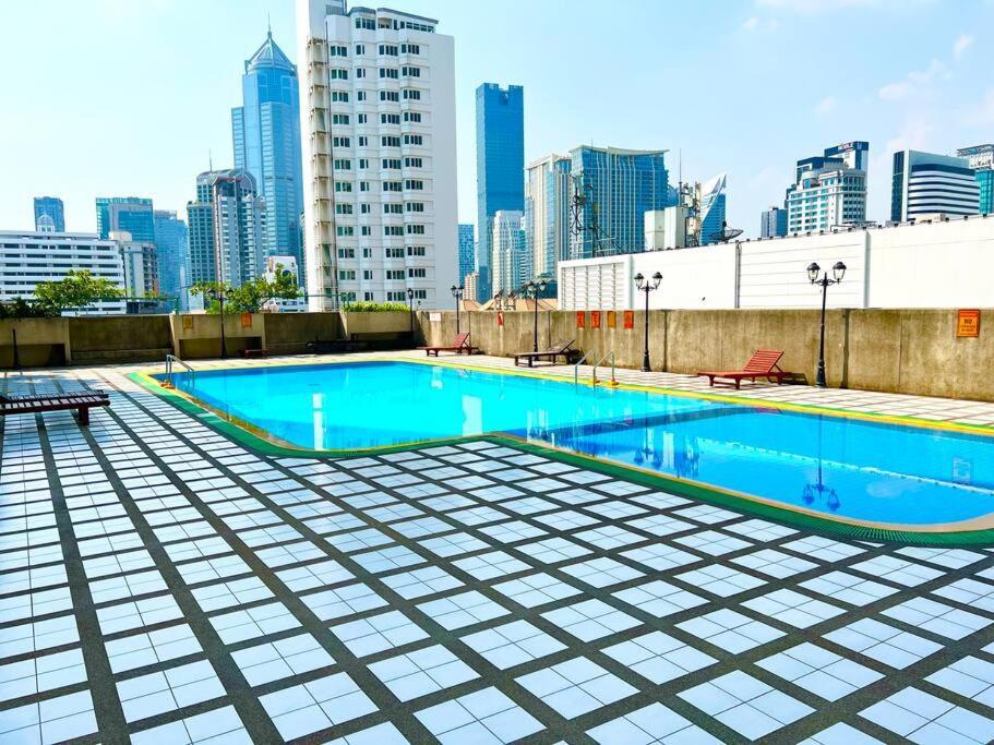 Selfcheckin Omni Tower Sukhumvit4 Nana Asoke Bts Mrt Hispeed Wifi Pool&gym Apartment *
