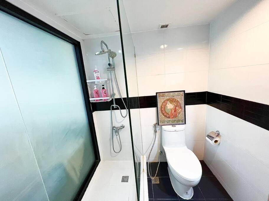 Selfcheckin Omni Tower Sukhumvit4 Nana Asoke Bts Mrt Hispeed Wifi Pool&gym * Bangkok