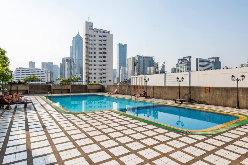 Selfcheckin Omni Tower Sukhumvit4 Nana Asoke Bts Mrt Hispeed Wifi Pool&gym * Bangkok