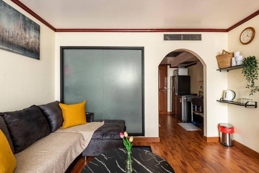 Apartment Selfcheckin Omni Tower Sukhumvit4 Nana Asoke Bts Mrt Hispeed Wifi Pool&gym