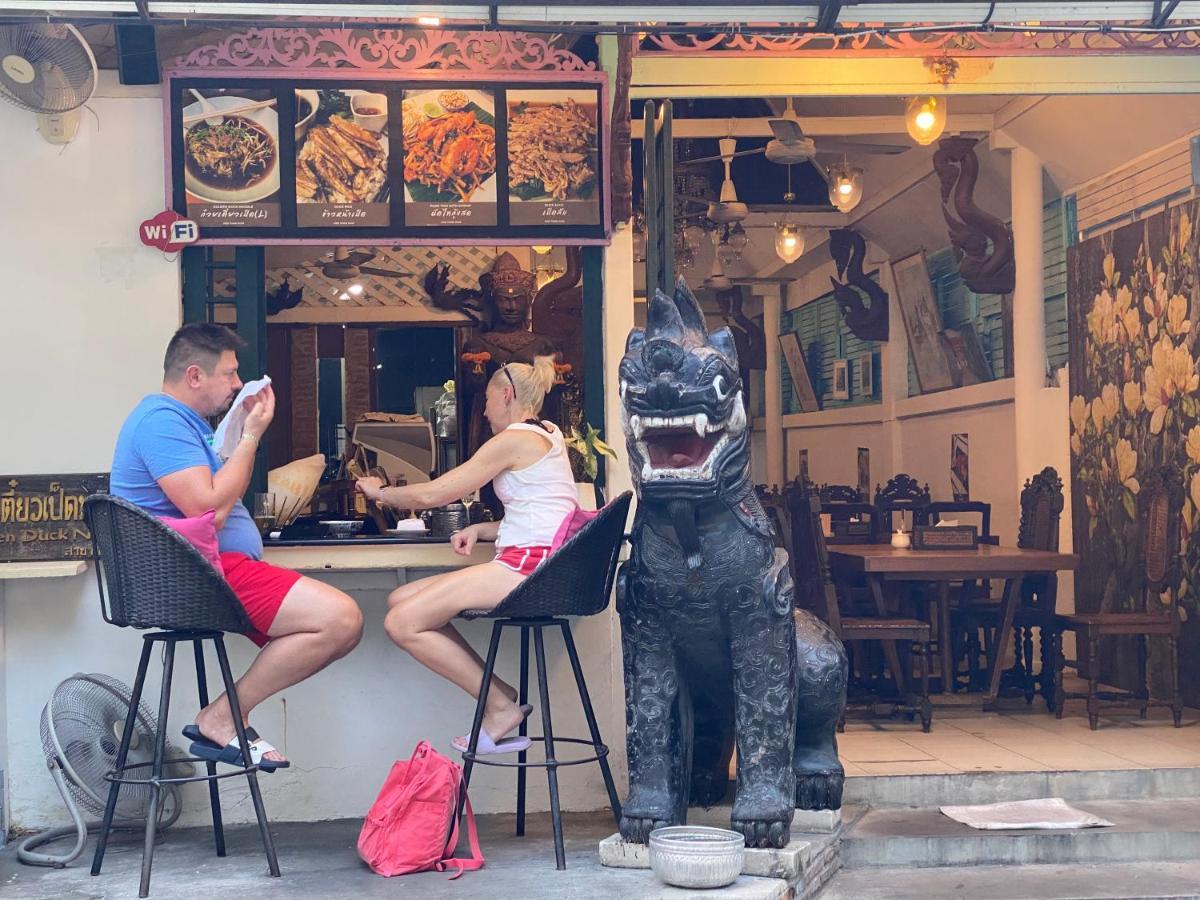 Cafe Ice Resident Bed & Breakfast Bangkok