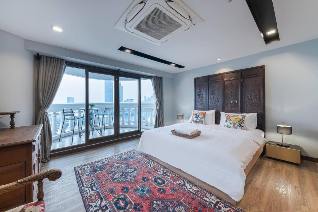 Bangkok, 5 Stars River View & Characteristic Decor Appartement *