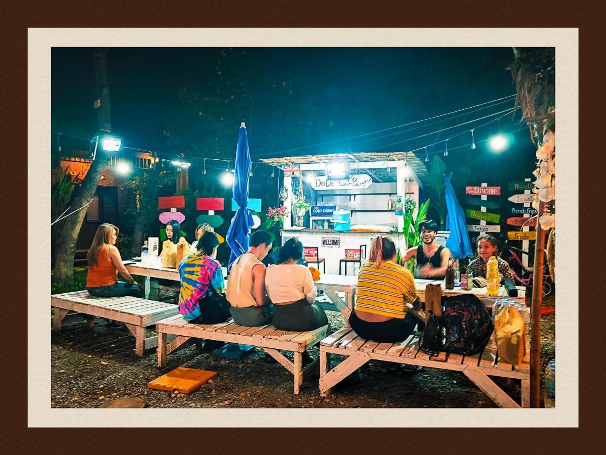 Asrama Do Dee Cafe *