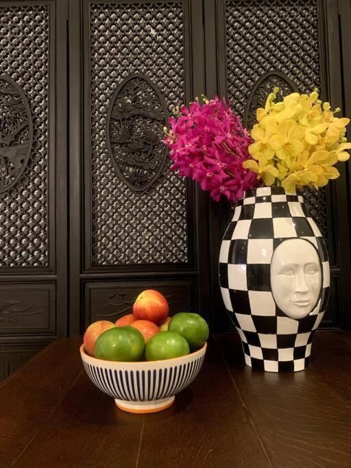 Bangkok, 5 Stars River View & Characteristic Decor Appartement