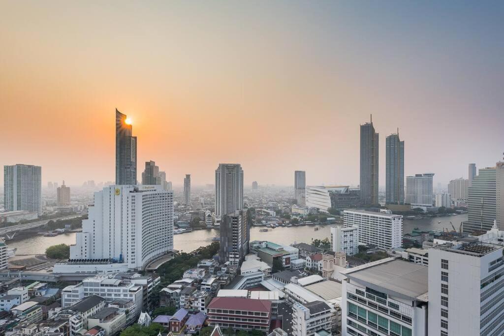 Apartemen Bangkok, 5 Stars River View & Characteristic Decor
