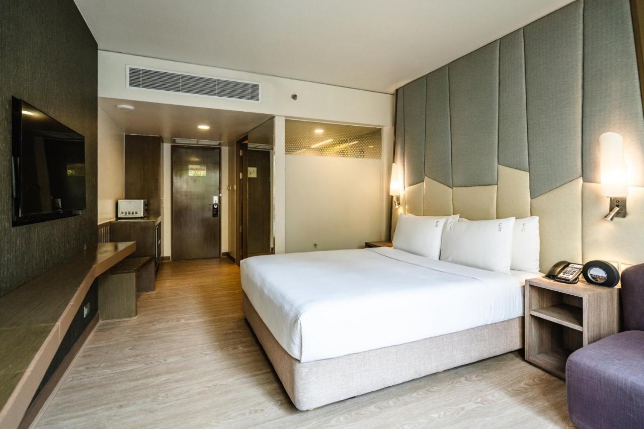 Hotel Express Sukhumvit 11 By Ihg Banguecoque