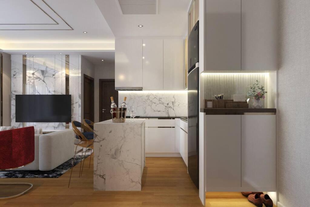 Luxury 2br On The Clouds In Prime Area Apartment Bangkok