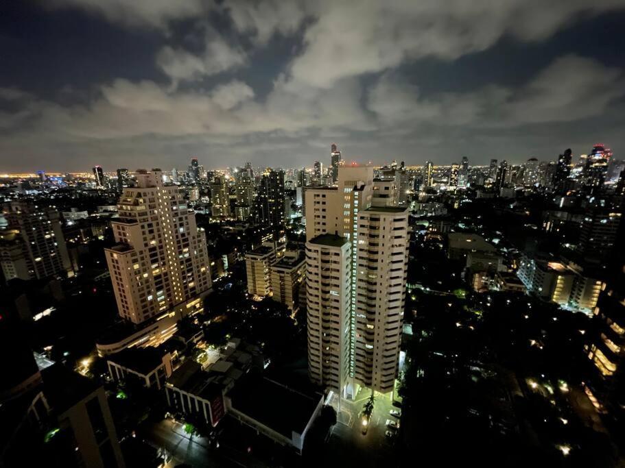 Luxury 2br On The Clouds In Prime Area Bangkok