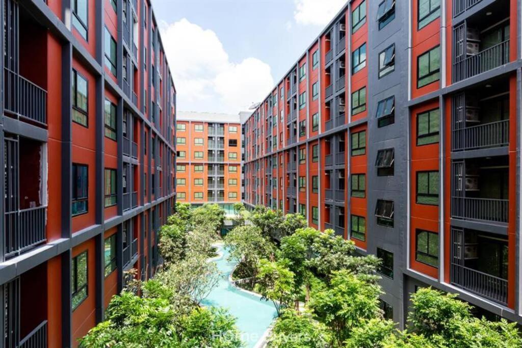 Monte Rama 9 Near Jodfair Market *