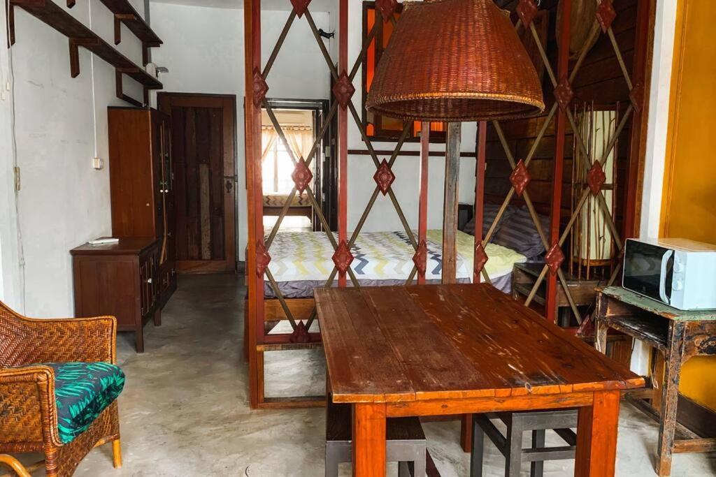 Apartment Village In The @asok *