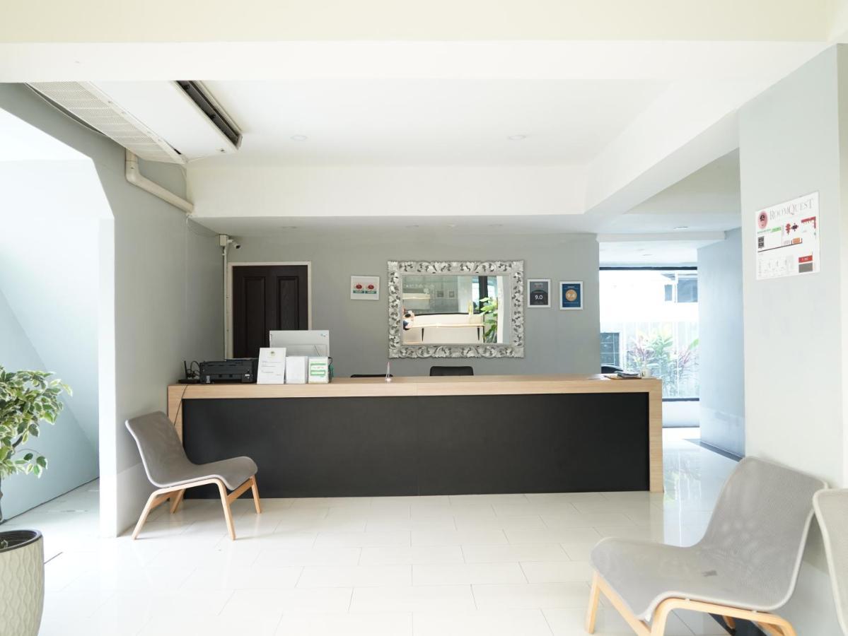Roomquest Don Mueang Airport Khách sạn