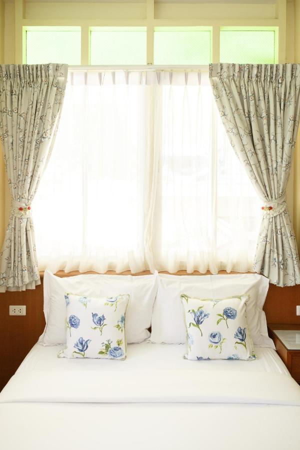 Baan Dinso Hostal