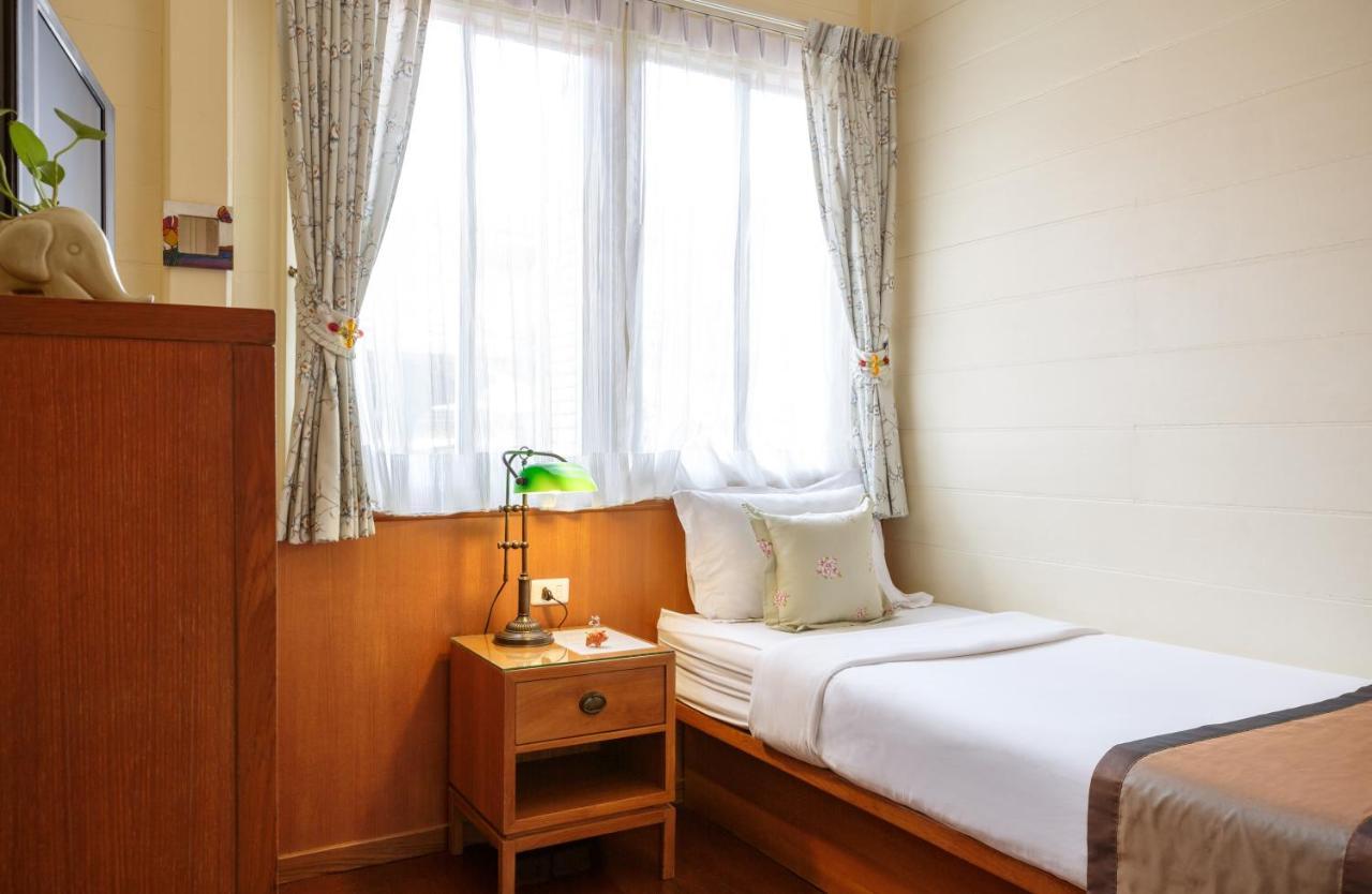 Baan Dinso Hostal Bangkok