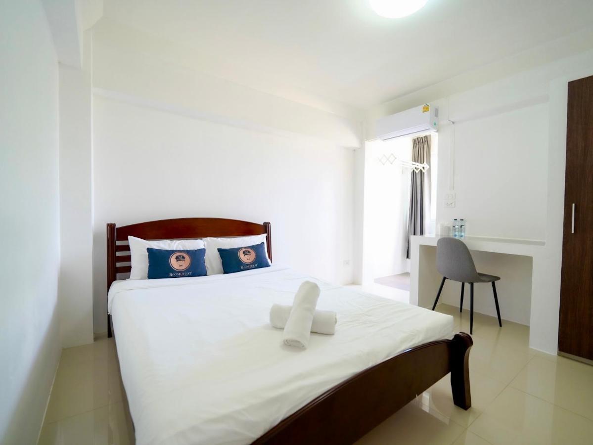 Roomquest Suvarnabhumi Ladkrabang 42 Leilighet