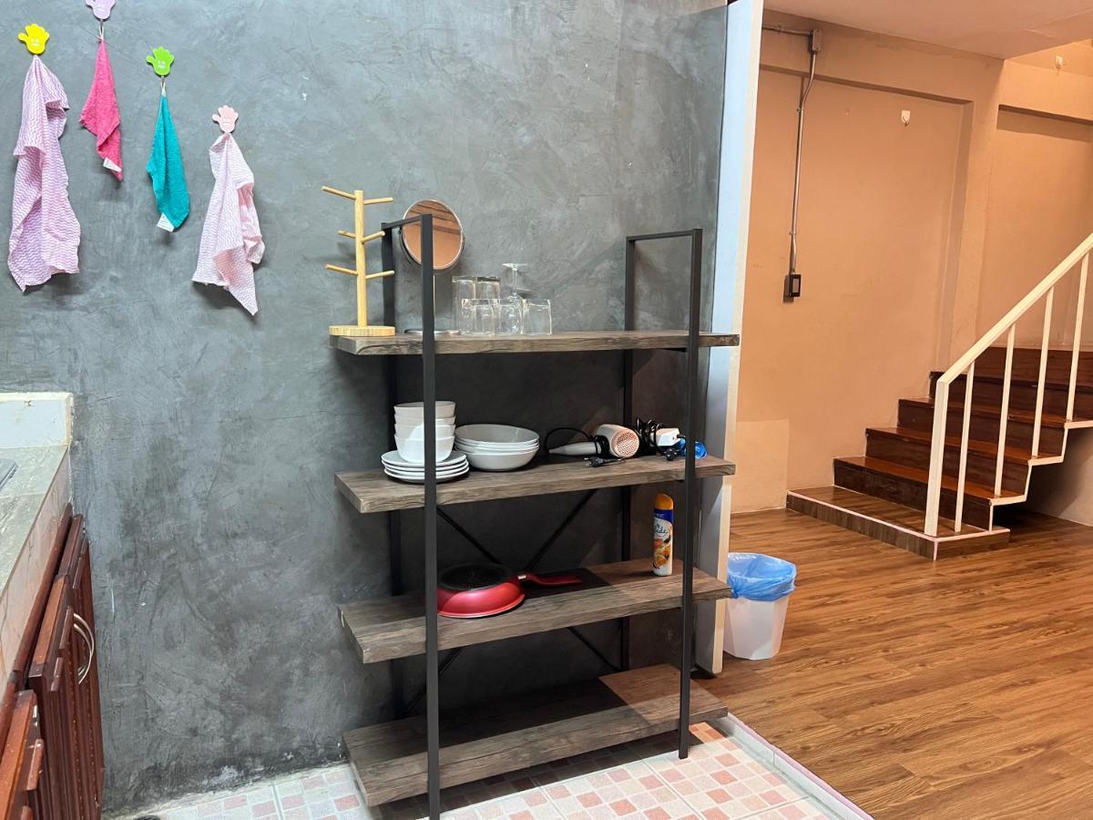 Punnawithi7 Near Bts Onnut Free Wifi Nhà nghỉ